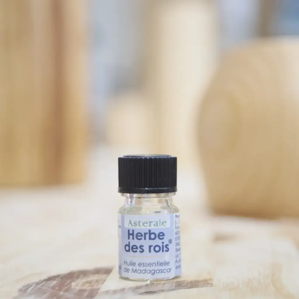 HERBE DES ROIS en huile essentielle en 2 ml ASTÉRALE