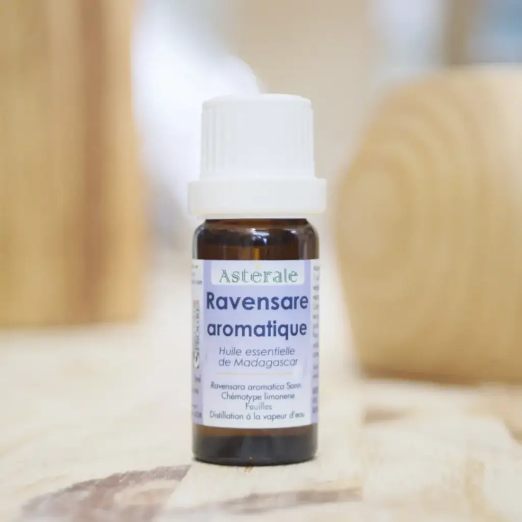 RAVENSARE AROMATIQUE en huile essentielle de 10 ml ASTERALE (raventsara)