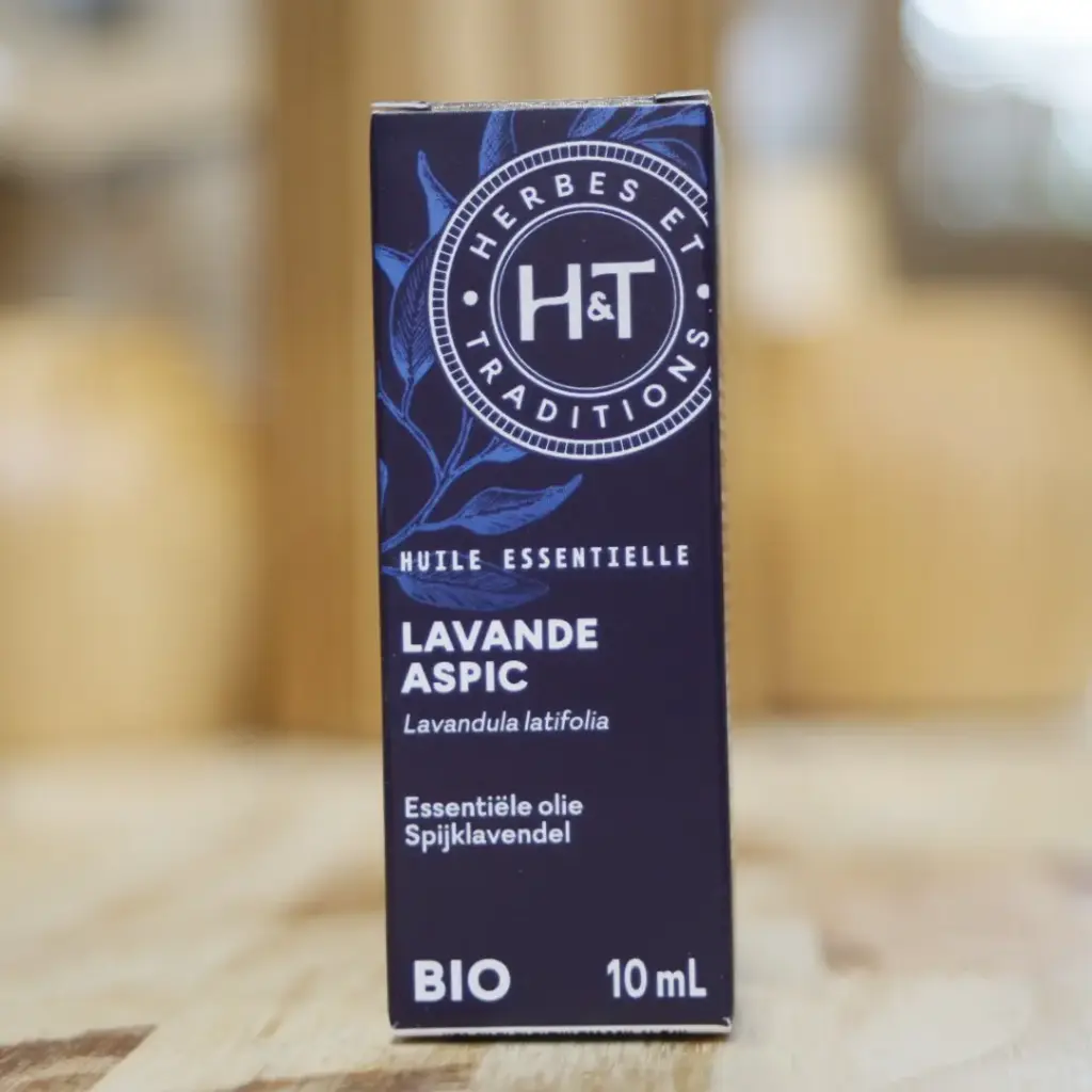 LAVANDE ASPIC BIO en huile essentielle de 10 ml Herbes et Traditions 