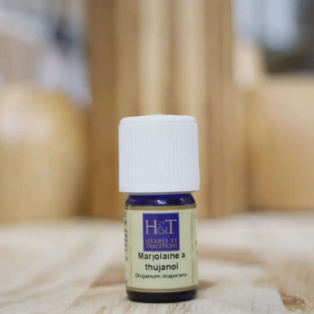 MARJOLAINE A THUJANOL en huile essentielle en 5 ml Herbes et Traditions (thuyanol)